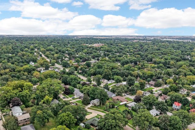 1339 E Bloomington Street, Iowa City, IA 52245