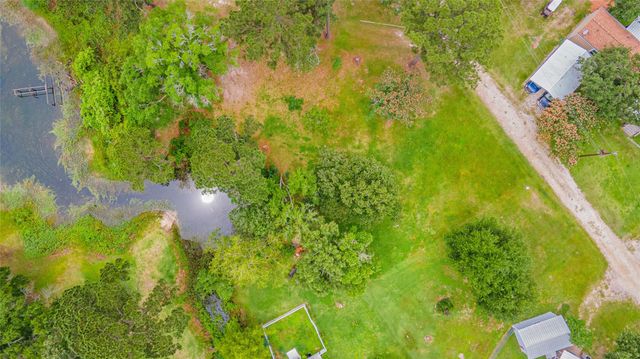 5 Big Lake Lane, Huntsville, TX 77320