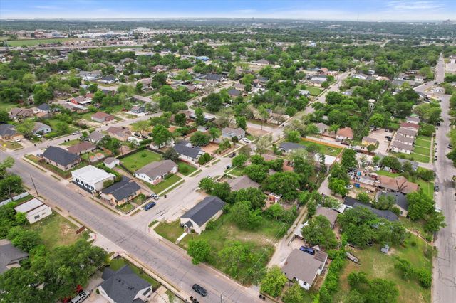 2612 Bishop Street, Fort Worth, TX 76105