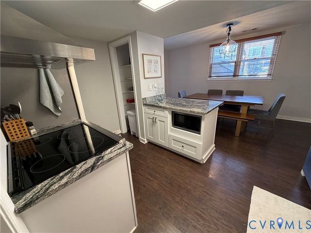 1533 Presidential Dr, Henrico, VA 23228