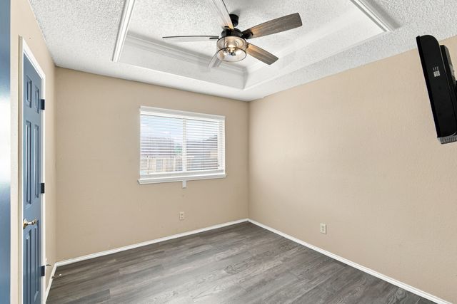 1121 The Meadows Parkway, Desoto, TX 75115