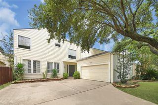 14323 Briarhills Parkway, Houston, TX 77077