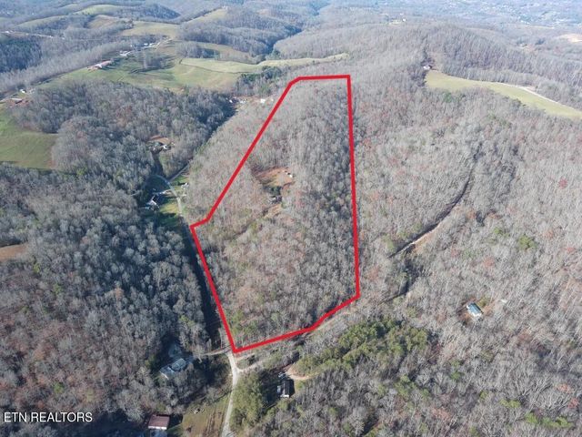 127 Lark Lane, Lafollette, TN 37766