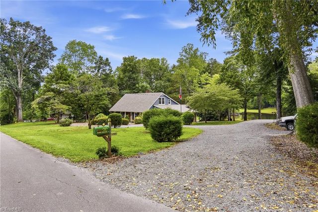 4184 Sunnydell Drive, Winston-salem, NC 27105