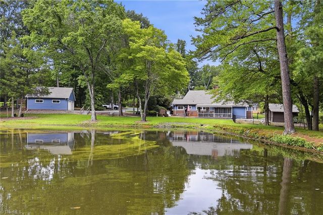 4184 Sunnydell Drive, Winston-salem, NC 27105