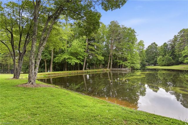 4184 Sunnydell Drive, Winston-salem, NC 27105