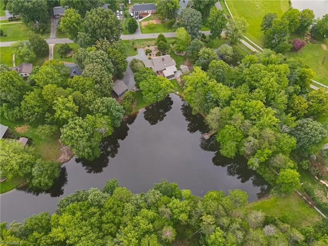 4184 Sunnydell Drive, Winston-salem, NC 27105