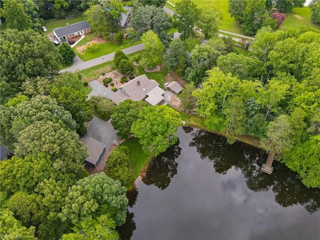 4184 Sunnydell Drive, Winston-salem, NC 27105