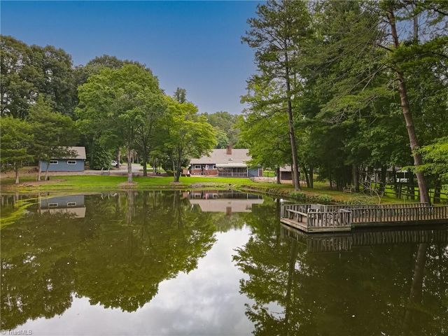 4184 Sunnydell Drive, Winston-salem, NC 27105