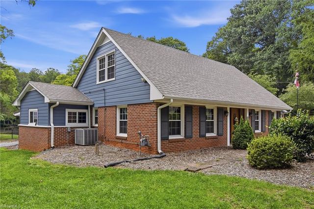 4184 Sunnydell Drive, Winston-salem, NC 27105