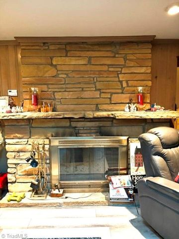 4184 Sunnydell Drive, Winston-salem, NC 27105