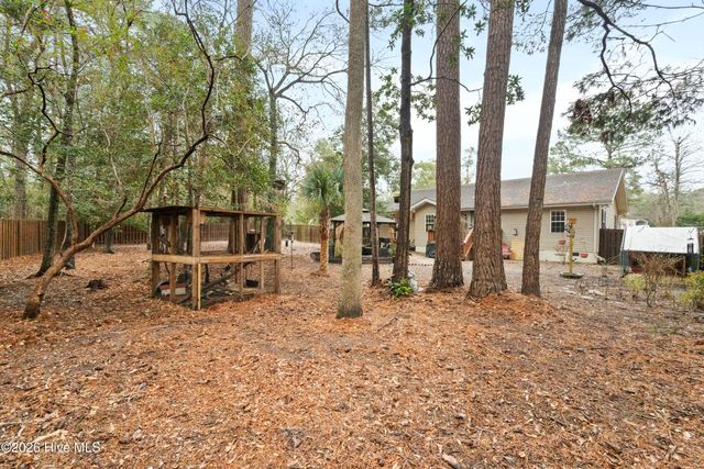 510 Fawnbrook Lane SW, Supply, NC 28462
