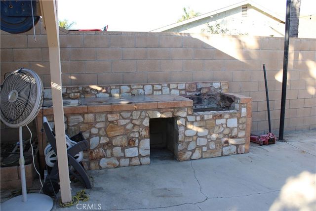 7470 Ginger, Fontana, CA 92336