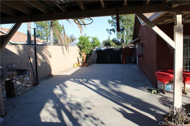 7470 Ginger, Fontana, CA 92336