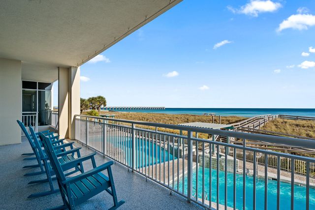 8499 Gulf Boulevard APT 303, Navarre, FL 32566