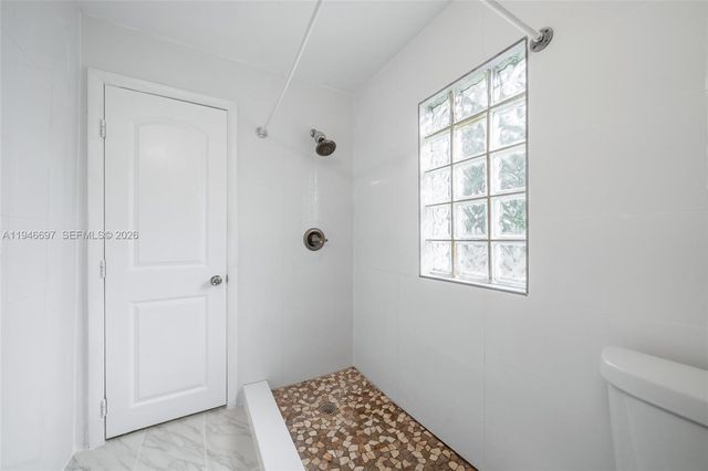 1726 Roosevelt St, Hollywood, FL 33020