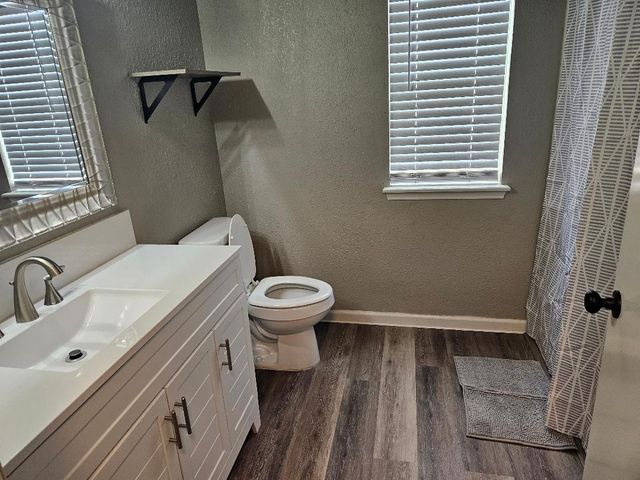 5443 W 11th Street, Tulsa, OK 74127