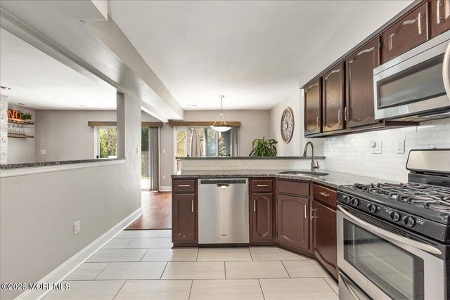 119 Malibu Drive, Eatontown, NJ 07724