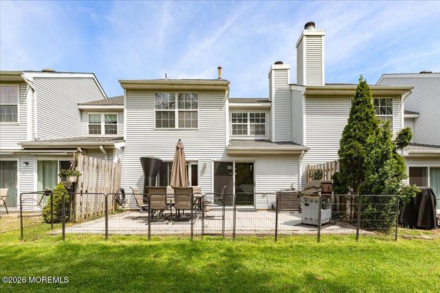 119 Malibu Drive, Eatontown, NJ 07724