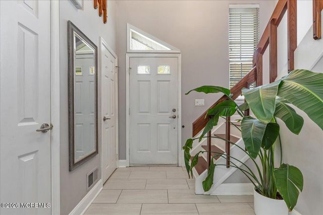 119 Malibu Drive, Eatontown, NJ 07724