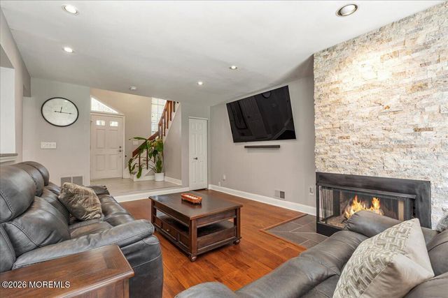 119 Malibu Drive, Eatontown, NJ 07724