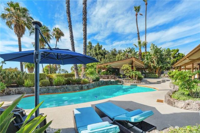 6125 Clarendon Court, Riverside, CA 92506