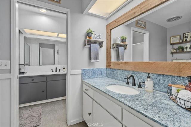6125 Clarendon Court, Riverside, CA 92506