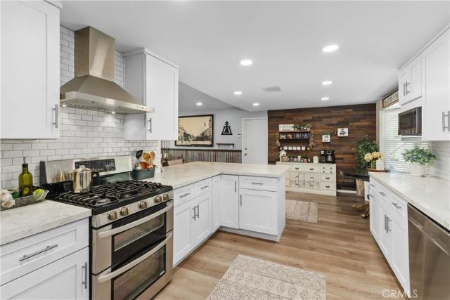 6125 Clarendon Court, Riverside, CA 92506