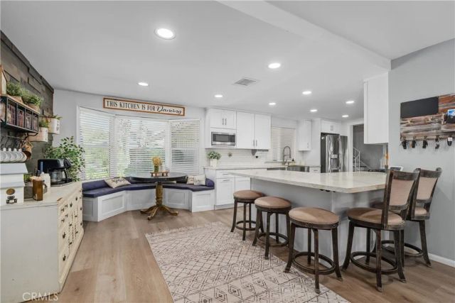6125 Clarendon Court, Riverside, CA 92506