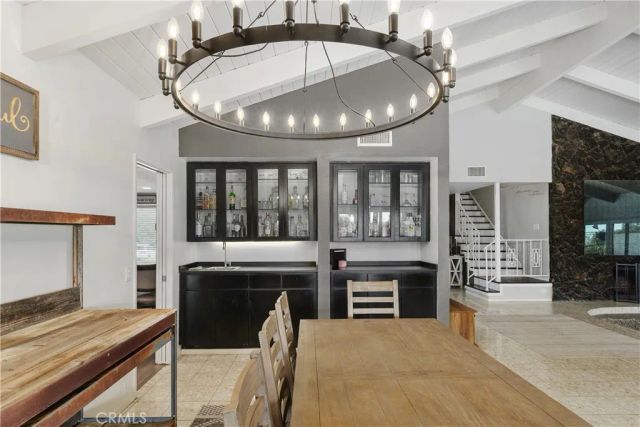 6125 Clarendon Court, Riverside, CA 92506