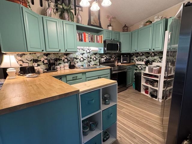 389 Skyview Acres Drive, Murphy, NC 28906
