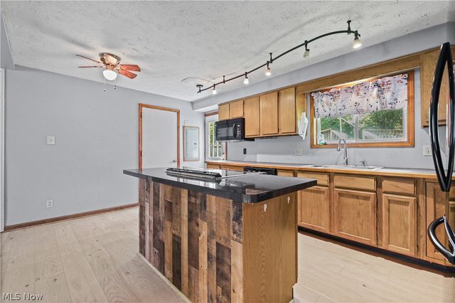150 Graham Road, Cuyahoga Falls, OH 44223
