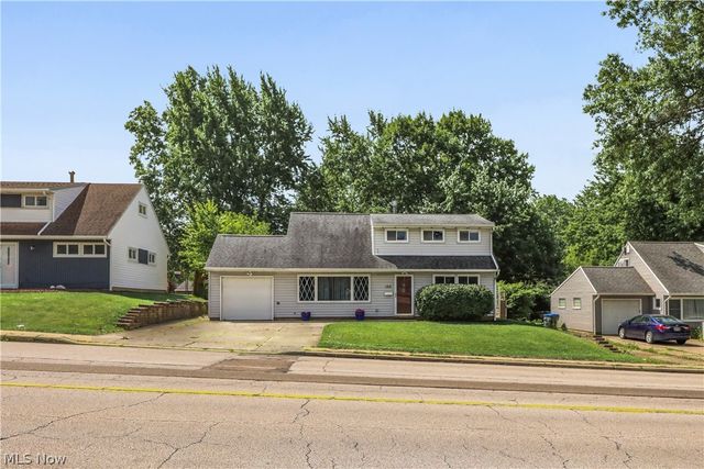 150 Graham Road, Cuyahoga Falls, OH 44223