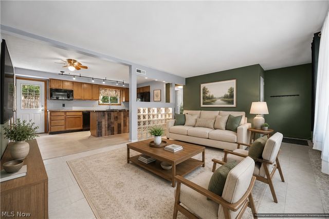 150 Graham Road, Cuyahoga Falls, OH 44223