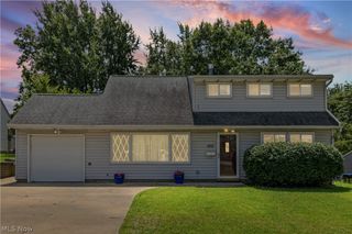 150 Graham Road, Cuyahoga Falls, OH 44223