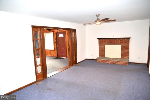 208 FAGGS MANOR RD, Cochranville, PA 19330