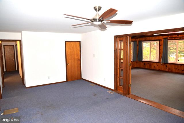 208 FAGGS MANOR RD, Cochranville, PA 19330