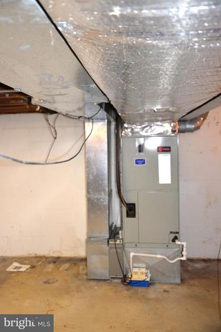 208 FAGGS MANOR RD, Cochranville, PA 19330