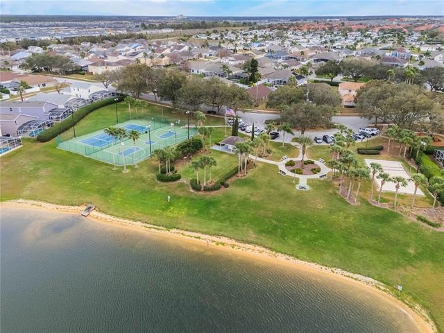 550 CASTLEMAIN CIRCLE, Davenport, FL 33897