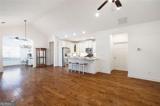 6014 Brookhaven Circle, Johns Creek, GA 30097