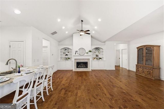 6014 Brookhaven Circle, Johns Creek, GA 30097