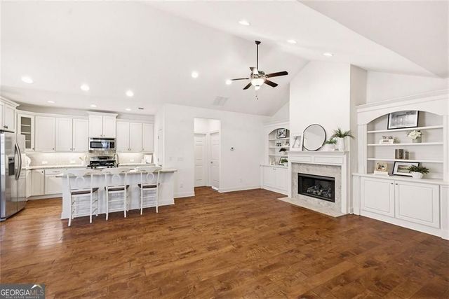 6014 Brookhaven Circle, Johns Creek, GA 30097