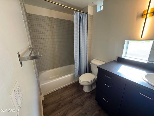 1111 W UNIVERSITY Drive 2013, Tempe, AZ 85281