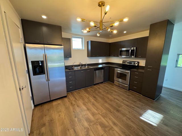 1111 W UNIVERSITY Drive 2013, Tempe, AZ 85281