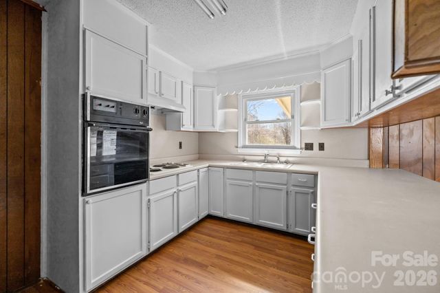 2629 Fairgreen Drive, Gastonia, NC 28056