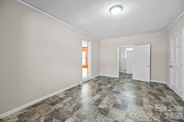 2629 Fairgreen Drive, Gastonia, NC 28056