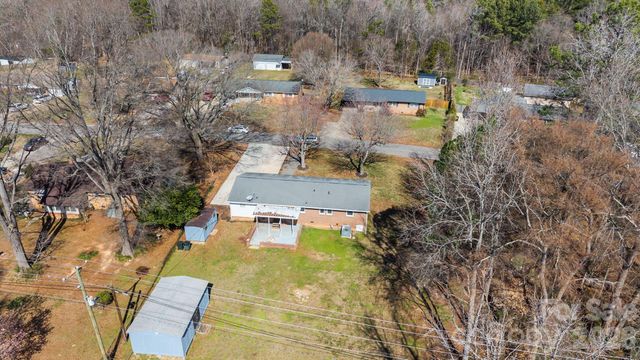 2629 Fairgreen Drive, Gastonia, NC 28056