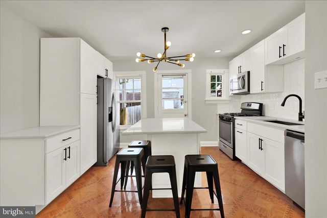 644 NEW HOLLAND AVE, Lancaster, PA 17602