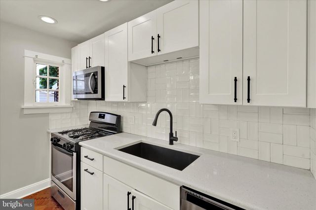 644 NEW HOLLAND AVE, Lancaster, PA 17602