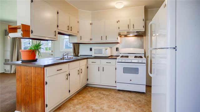 2547 County Road 47, Hopewell, NY 14424